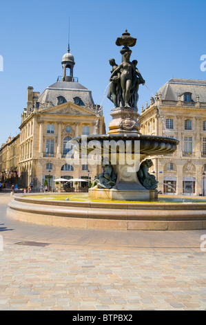 Tre Grazie Fontana, Place de la Bourse, Bordeaux, Gironde, Francia Foto Stock