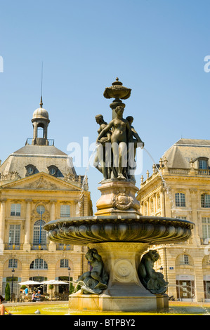 Tre Grazie Fontana, Place de la Bourse, Bordeaux, Gironde, Francia Foto Stock