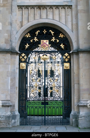 Tutte le anime cancelli College, Oxford, Inghilterra Foto Stock