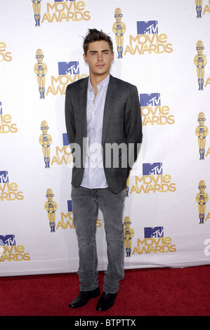 2010 MTV Movie Awards - Gli arrivi Foto Stock