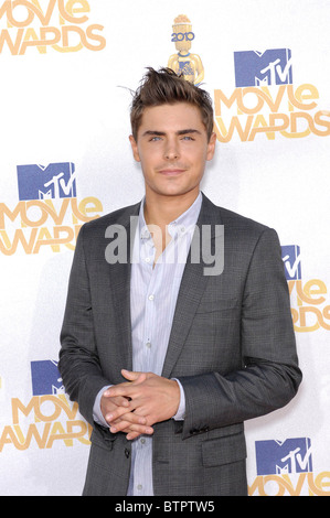 2010 MTV Movie Awards - Gli arrivi Foto Stock