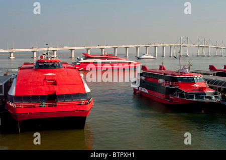 Asia, Cina Macao, Ferry Terminal Waterfront Foto Stock