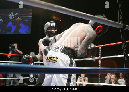 Ellis Mania 5: Ottenere queste risse Fight Night Foto Stock