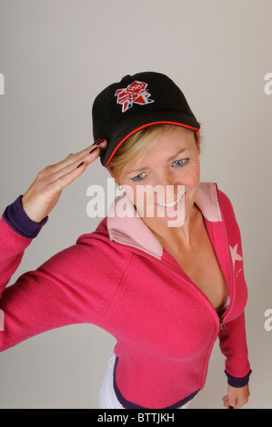 Donna che indossa un 2012 Olimpiadi di Londra Cappello ufficiale Foto Stock