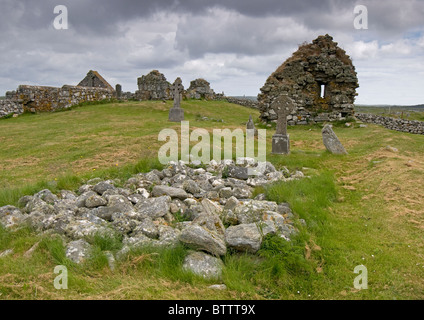 Le rovine di Mor Teampull notevole collezione di chiese e cappelle, Howmore Sud Uist. La Scozia. SCO 6967 Foto Stock