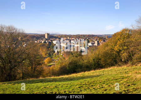 Vista su Richmond dalla Maison Dieu North Yorkshire, Inghilterra Foto Stock