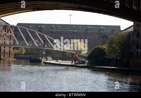 Castlefield Bacino del canale vicino alla giunzione del Rochdale e Bridgewater canali Manchester Inghilterra England Foto Stock