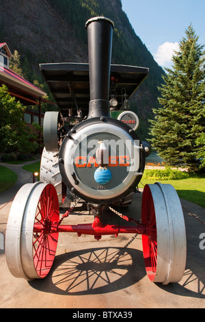 1915 65 cavalli vapore caso trattore, situato a valle di tre Motel, tre Gap Valley, British Columbia, Canada Foto Stock