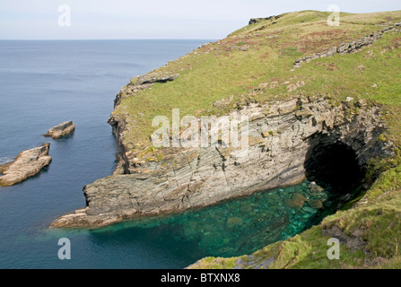 Impressionante North Cornwall costa al Barras naso nei pressi di Tintagel Foto Stock