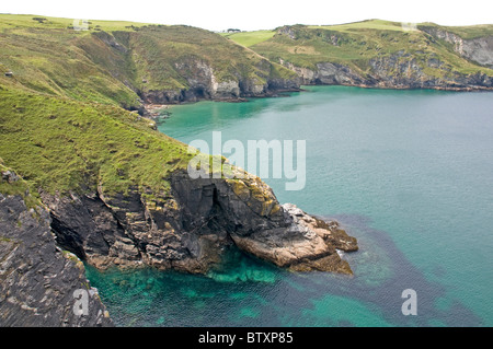 Impressionante North Cornwall litorale Tintagel Foto Stock