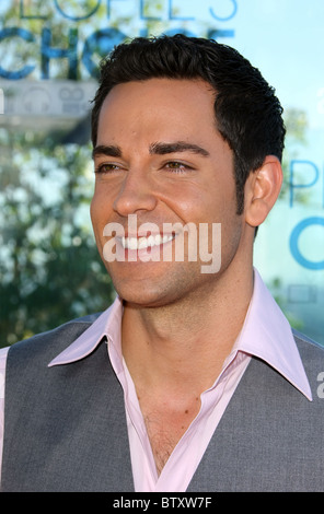 ZACHARY LEVI PEOPLE'S CHOICE AWARDS 2011 candidature WEST HOLLYWOOD Los Angeles California USA 09 Novembre 2010 Foto Stock