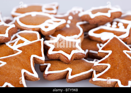 Fatte a mano gingerbread cookie, diversi pezzi Foto Stock