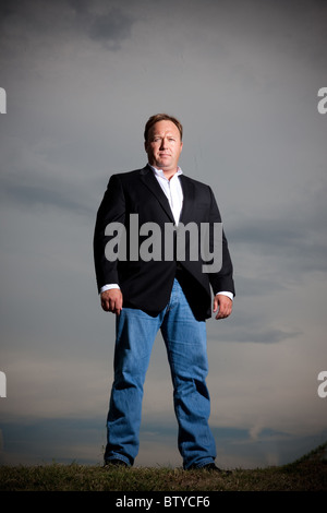 Alex Jones, texano talk show host e di Infowars. Foto Stock