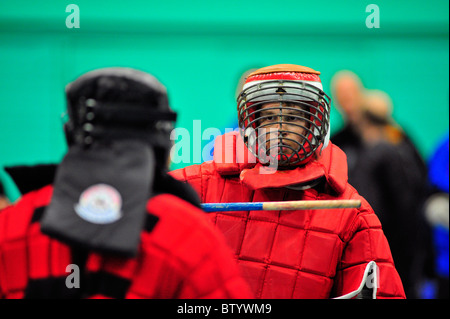 Arti marziali Stick combattimenti a British Stick Fighting Championships, Luton, Inghilterra Foto Stock