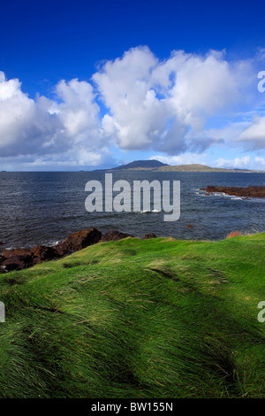 Costa Foreshore a Roonagh Quay della contea di Mayo, Irlanda Foto Stock