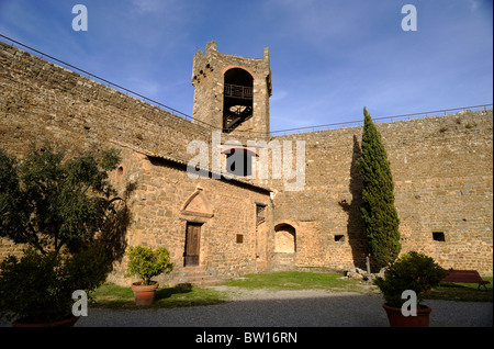 Italia, Toscana, Montalcino, castello Foto Stock