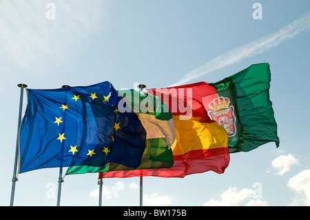 Granada Spagna Bandiere Bandiera Unione Europa andaluso spagnolo Foto Stock
