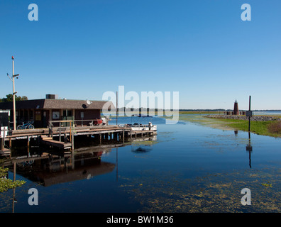 Lago Tohopekaliga presso il porto di Kissimmee appena a sud di Orlando Florida USA Foto Stock