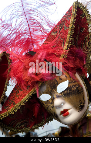 Maschere veneziane stallo costume maschera palla Venezia Italia Foto Stock