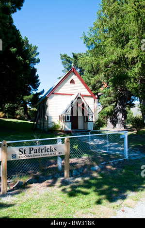 Coniugi Mackenzie' unione più antica chiesa, St Patricks costruito 1872, Mackenzie Paese, nei pressi di Burke's Pass, Canterbury sud,Isola del Sud,NZ Foto Stock