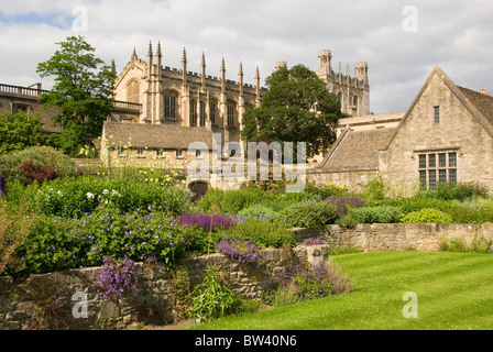 Christ Church College, Cattedrale, War Memorial Garden, Università di Oxford, Oxfordshire, England, Regno Unito, Europa Foto Stock