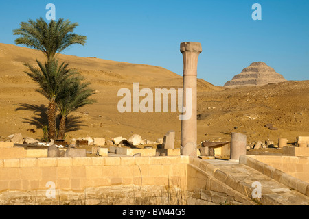 Aegypten ha, Sakkara bei Gizeh, Stufenpyramide des Djoser Foto Stock