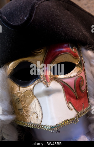 Maschere veneziane stallo costume maschera palla Venezia Italia Foto Stock