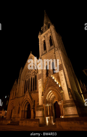 Wesley Memorial Methodist Church illuminato di notte in Oxford. Foto Stock