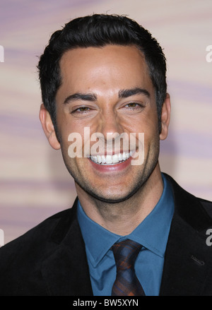 ZACHARY LEVI aggrovigliati. PREMIERE MONDIALE HOLLYWOOD Los Angeles California USA 14 Novembre 2010 Foto Stock