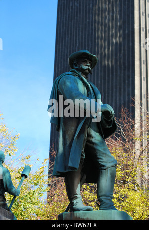 Uno dei quattro statue intorno a soldati e marinai monumento. Foto Stock