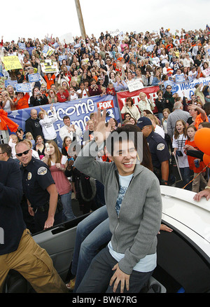 Benvenuti a casa parte per l'idolo americano David Archuleta Foto Stock