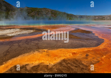 Yellowstone's favolosamente colorata e incredibile Grand Prismatic Spring Foto Stock