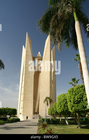 Monumento russo all'Alta Diga in Aswan, Egitto Foto Stock