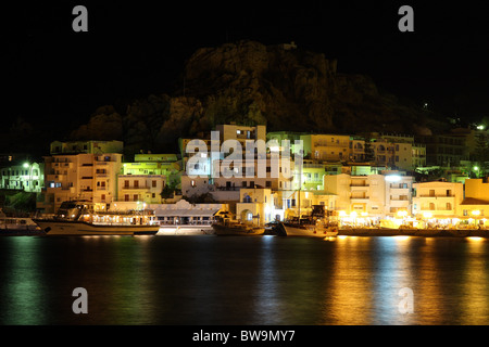 Pigadia Porto in Isola di Karpathos. Foto Stock