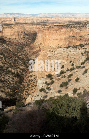 Canyon Country dalle rocce fantasma affluenza sulla Interstate 70 ad ovest del fiume Verde, Utah, Stati Uniti d'America Foto Stock