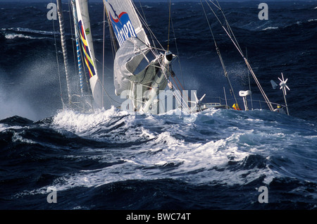 Jean Luc van den Heede proveniente dalla sfida globale (Western periplo), registrare la barca C-122 giorni 14 ore 3 minuti 49 se Foto Stock