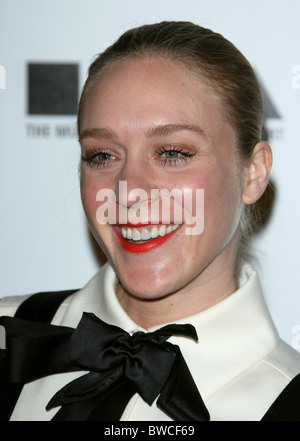 CHLOE SEVIGNY MOCA di Los Angeles a vantaggio di gala. Presenta l'artista museo dell'episodio. Il centro cittadino di Los Angeles California USA Foto Stock