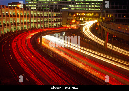 Newcastle Central autostrada (A167(M)) di notte, Newcastle upon Tyne Foto Stock