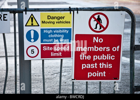 Sicurezza sito   Workplace Health & segnaletica di sicurezza Foto Stock