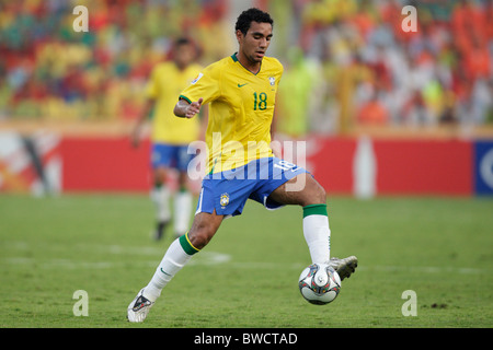 Boquita del Brasile in azione durante una partita di calcio dei quarti di finale della Coppa del mondo FIFA U-20 contro la Germania il 10 ottobre 2009 allo Stadio Internazionale del Cairo, in Egitto. Solo per uso editoriale. Nessuna spinta all'utilizzo dei dispositivi mobili. Uso commerciale vietato. (Fotografia di Jonathan Paul Larsen / Diadem Images) Foto Stock