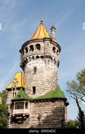 MUTTERTURM torre, costruita nel 1844 da H. V. HERKOMER COME UN ATELIER , Museo HERKOMERMUSEUM, Landsberg am Lech, Baviera, Germania Foto Stock