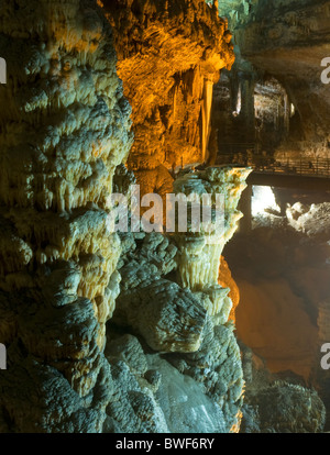 Caverna superiore, Jeita Grotto Jeita, Libano. Foto Stock