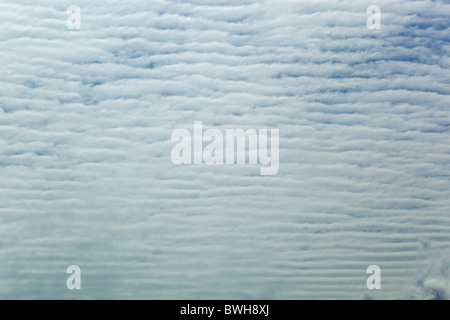 Cirrocumulus, Altocumulus, cumulus, cirrus, ad alta altitudine nuvole, Yukon Territory, Canada Canada Foto Stock