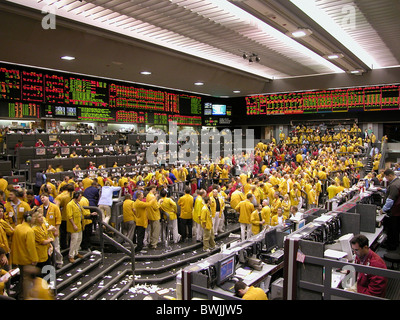 Stock Exchange all'interno di persone brokers visualizza commercio commerce trading floor Chicago Mercantile Exchange Chicag Foto Stock