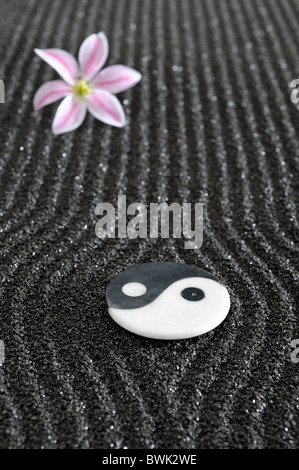 Giappone Zen Garden in armonia con lo yin e lo yang Foto Stock