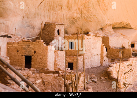 Keet Seel rovine cultura Anasazi nativi indiani americani cliff Rovine Pueblo insediamento grotta grotta rock cli Foto Stock