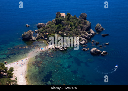 La zona di balneazione Isole Bella, Taormina, provincia di Messina, Sicilia, Italia, Europa Foto Stock