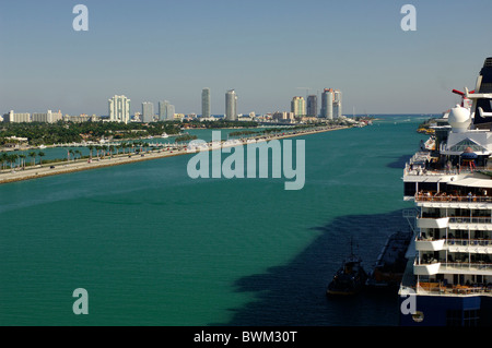 USA America Stati Uniti nord america Miami immaginazione Cruiser Liner Travel crociera Carnival Cruise Lines Foto Stock