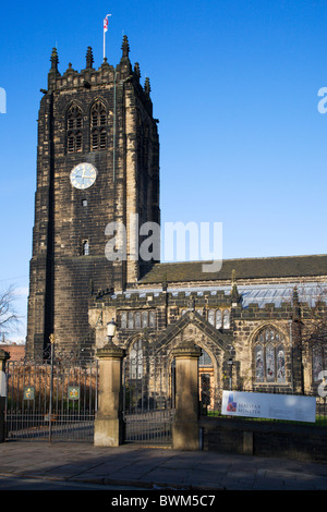 Il Minster chiesa di San Giovanni Battista di Halifax West Yorkshire Foto Stock