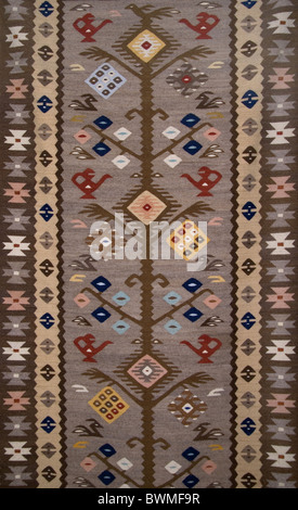 Tradizionale tappeto di lana provenienti dalla Bulgaria Foto Stock